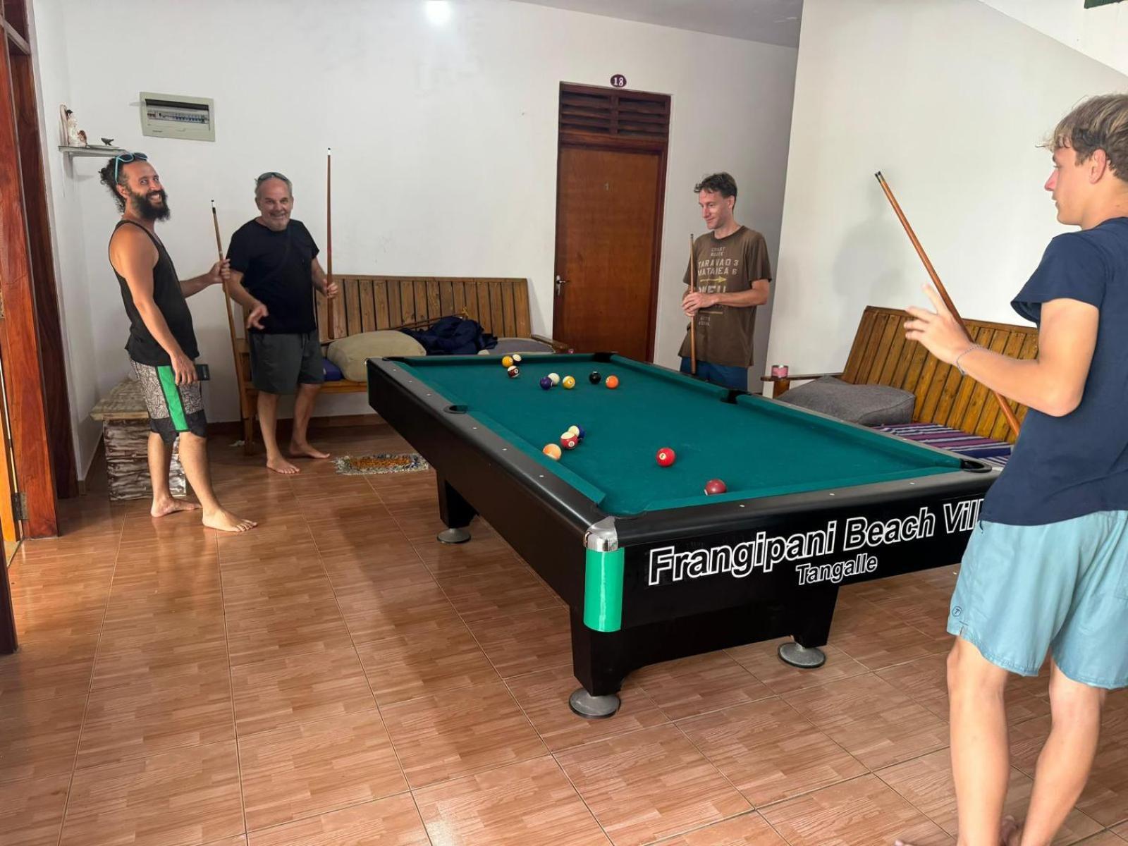 Frangipani Beach Villa Tangalle Esterno foto