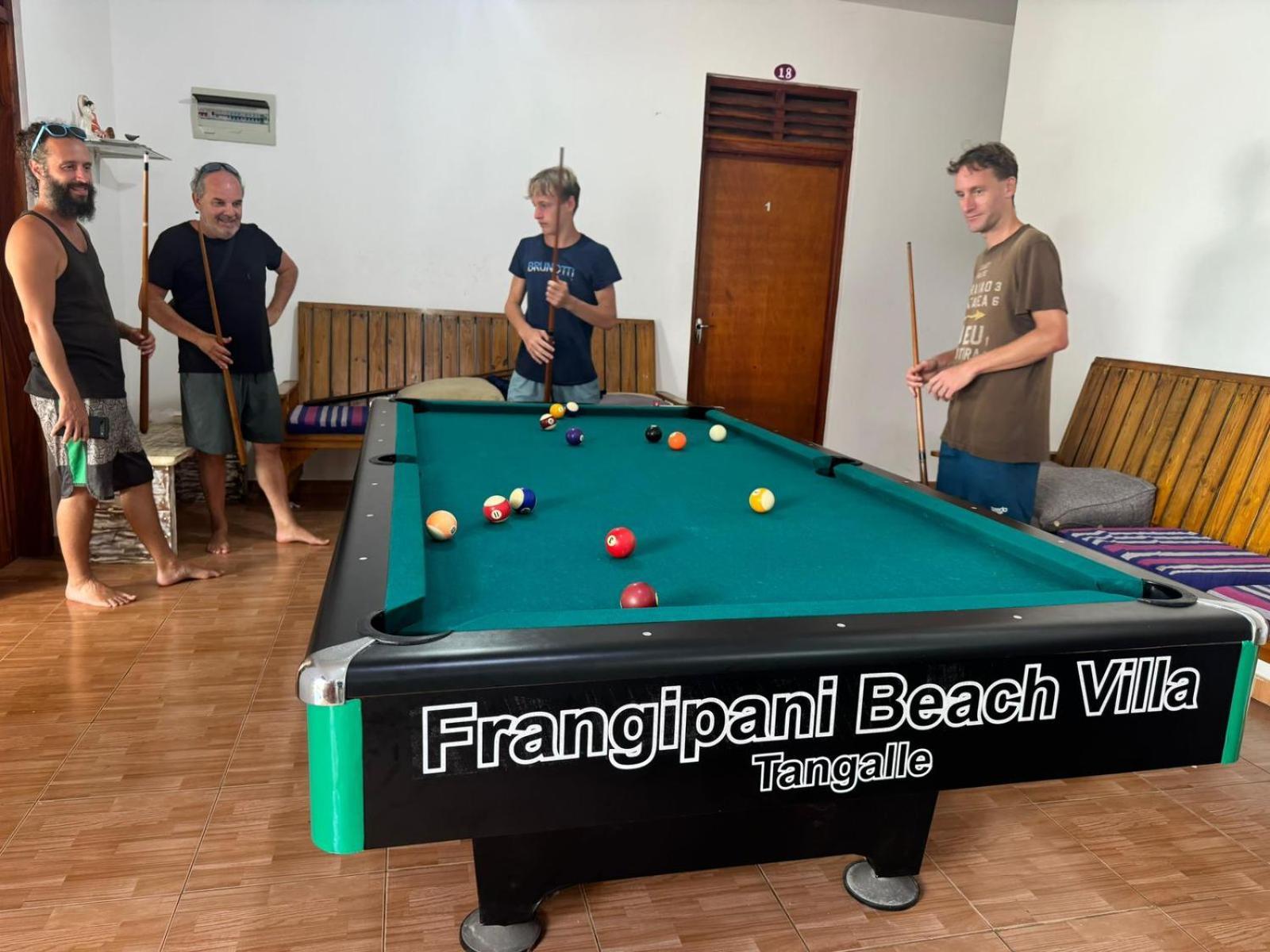 Frangipani Beach Villa Tangalle Esterno foto